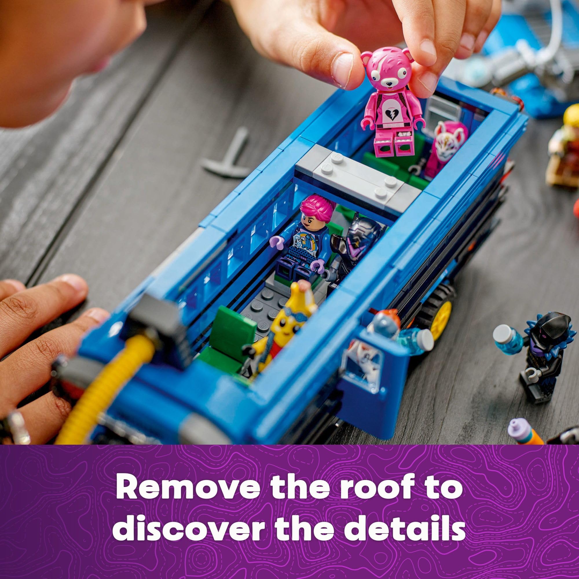 LEGO Fortnite Battle Bus includes 9 minifigures for story variety.