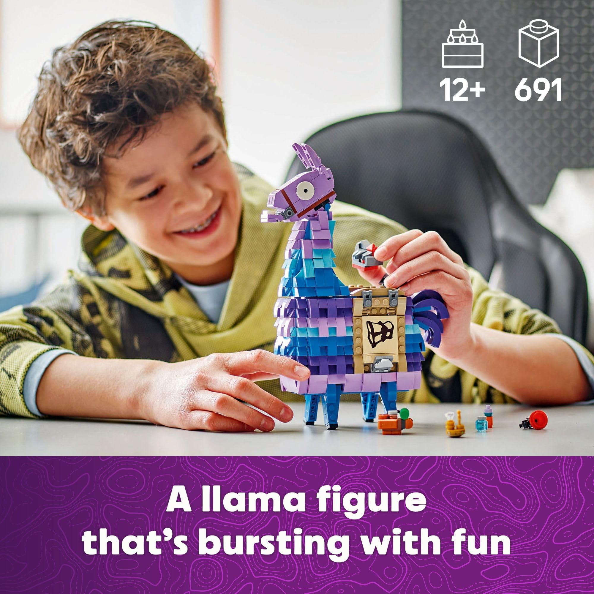 Movable llama head for dynamic display poses.