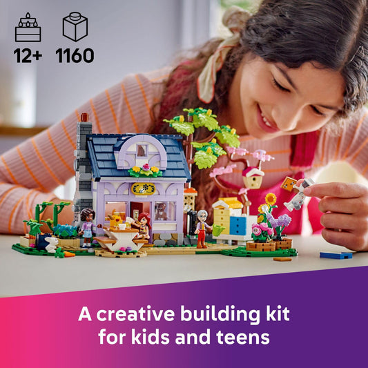 LEGO Friends Beekeepers’ House open honeycomb detail for storytelling