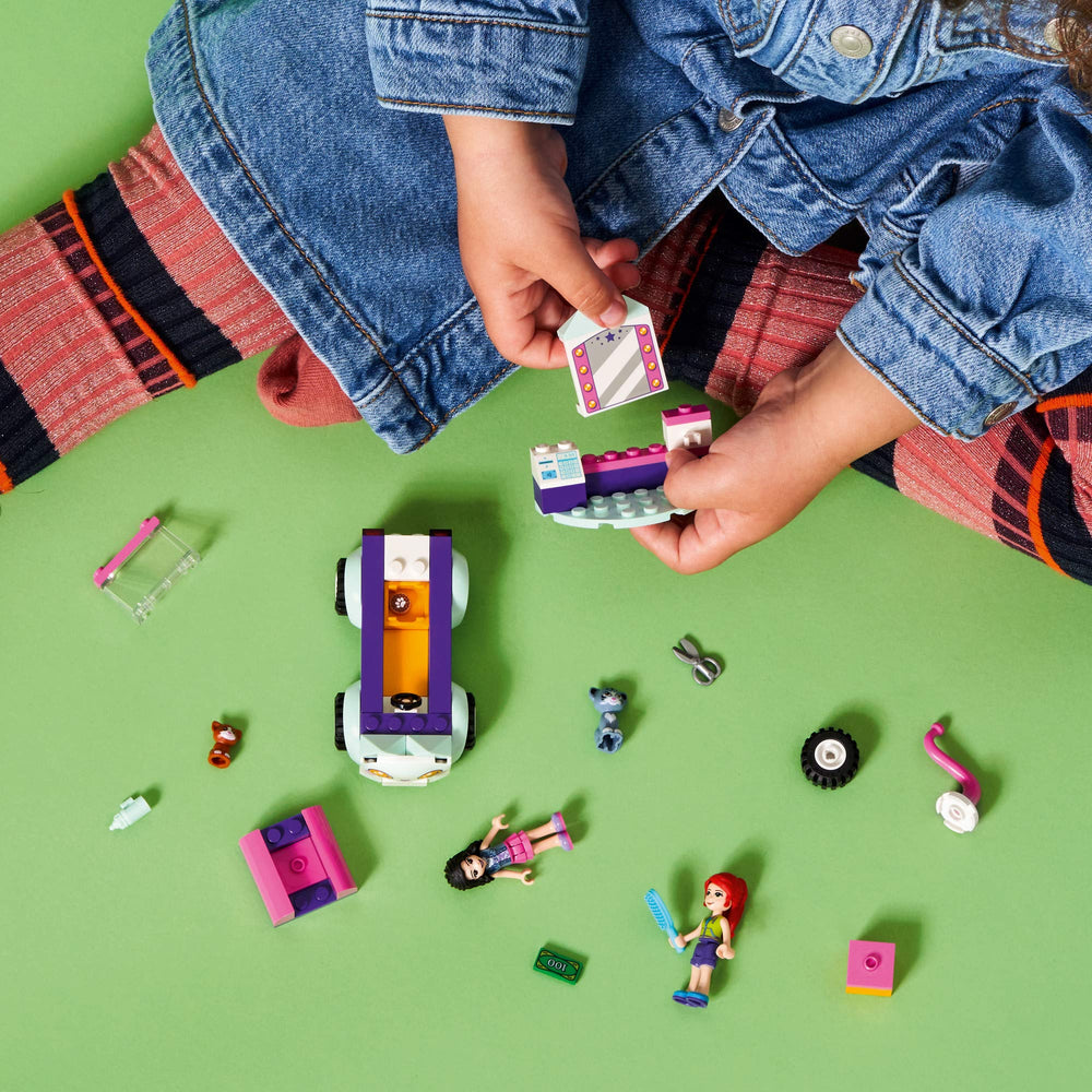 LEGO Friends feeding bottle supports kitten care play