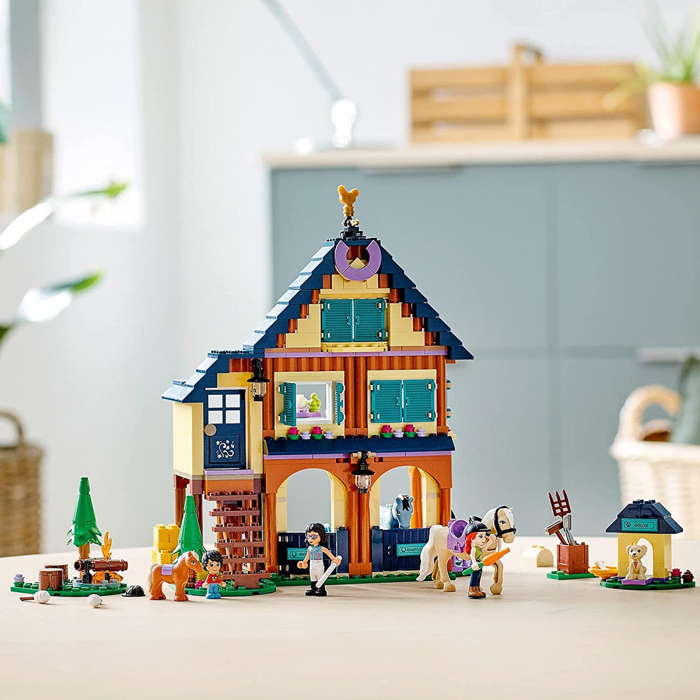 LEGO Friends 41683 three-story ranch highlighting versatile building and display opportunities