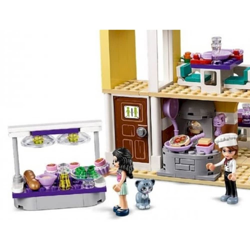 LEGO Friends Heartlake City Restaurant reception area for guest seating and service