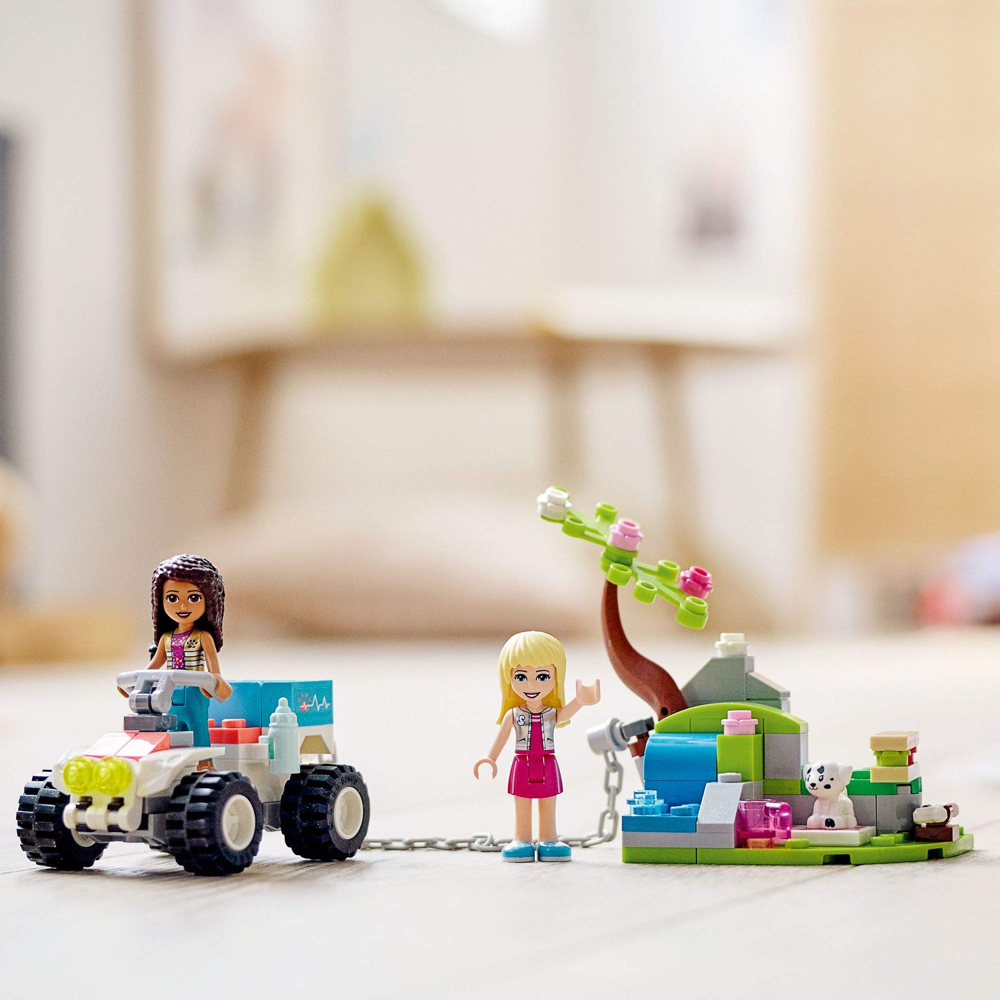 LEGO Friends gift-ready rescue play set ideal for birthdays and animal-loving kids.