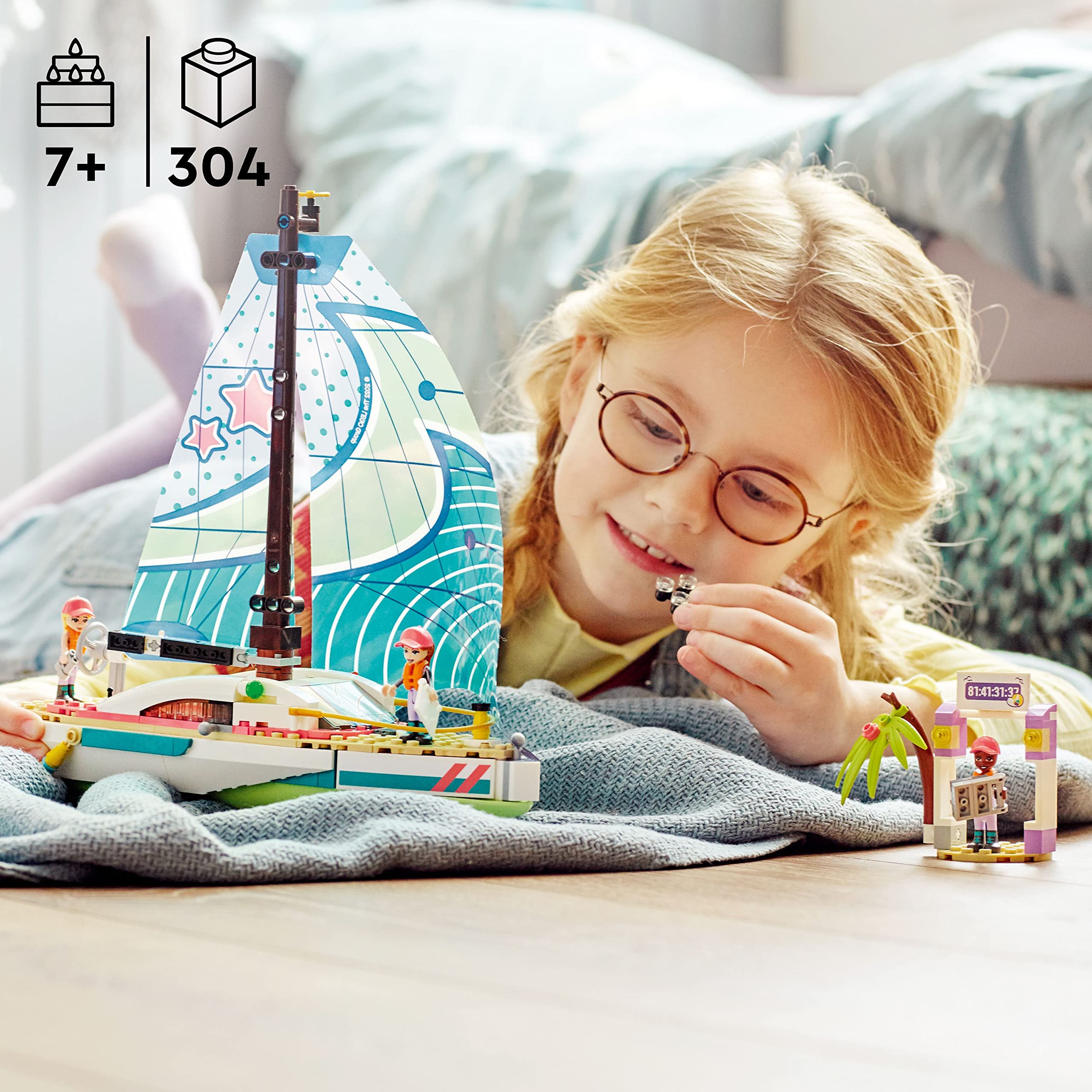 LEGO Friends island scene for storytelling and coastal adventure roleplay.