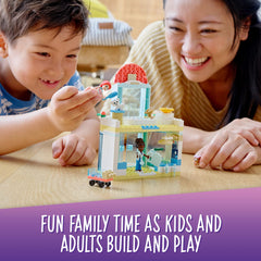 LEGO Friends Pet Clinic 41695 grooming area supports pampering and pet care.