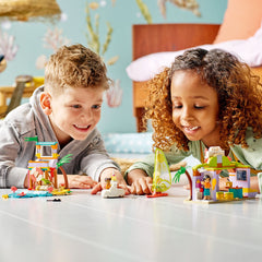 LEGO Friends Surfer Beach Fun snorkel and flippers invite underwater exploration