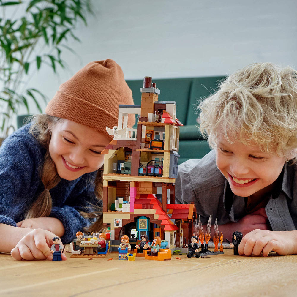 LEGO Harry Potter Attack on The Burrow 75980 roof detail for cozy play sessions