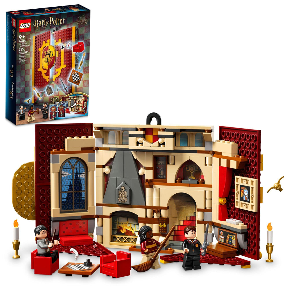 LEGO Harry Potter Gryffindor banner wall display shows house crest for stylish room decor