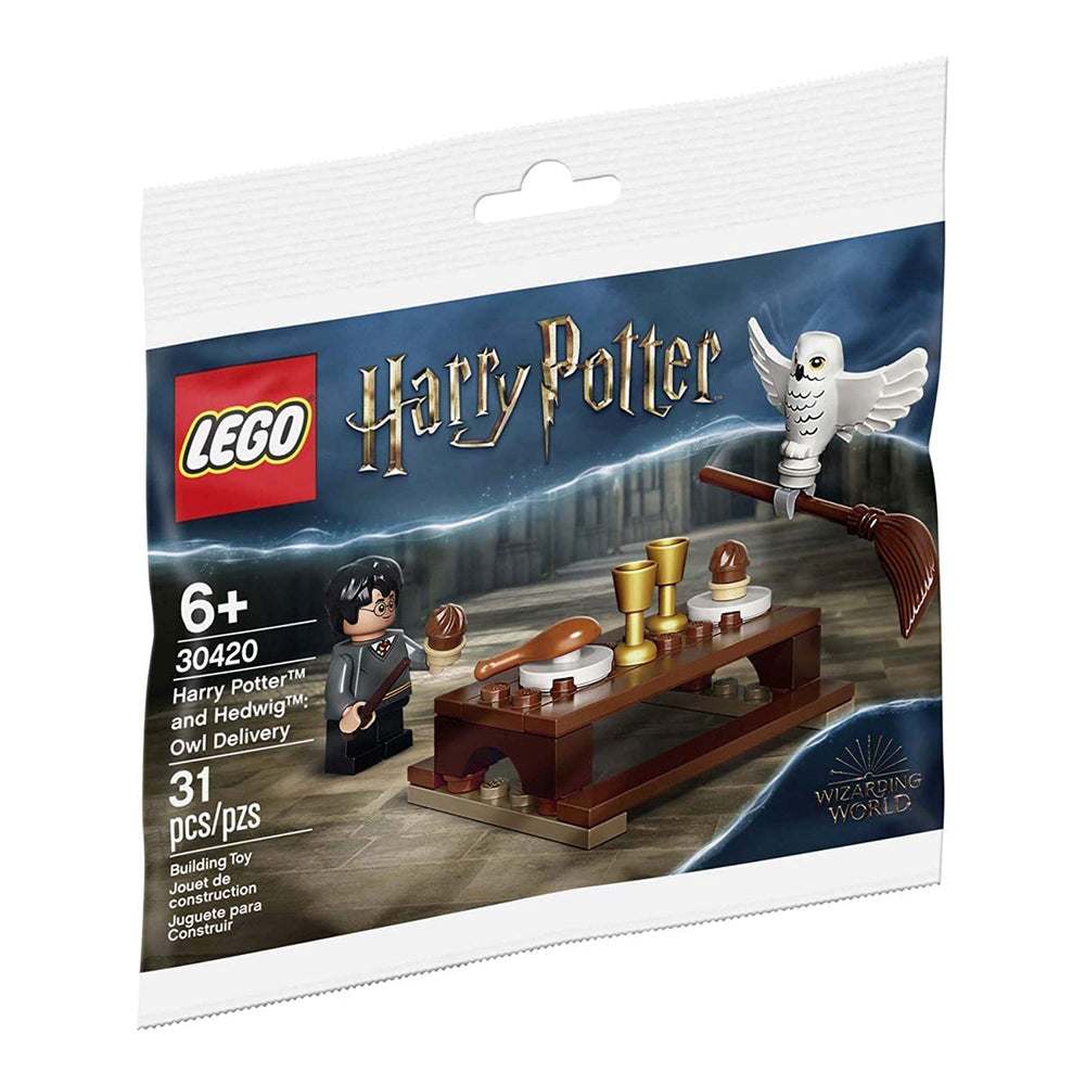 LEGO Harry Potter Hedwig wings spread close-up for display and play