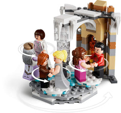 LEGO Harry Potter Hogwarts Clock Tower set with 922 pieces for extended building