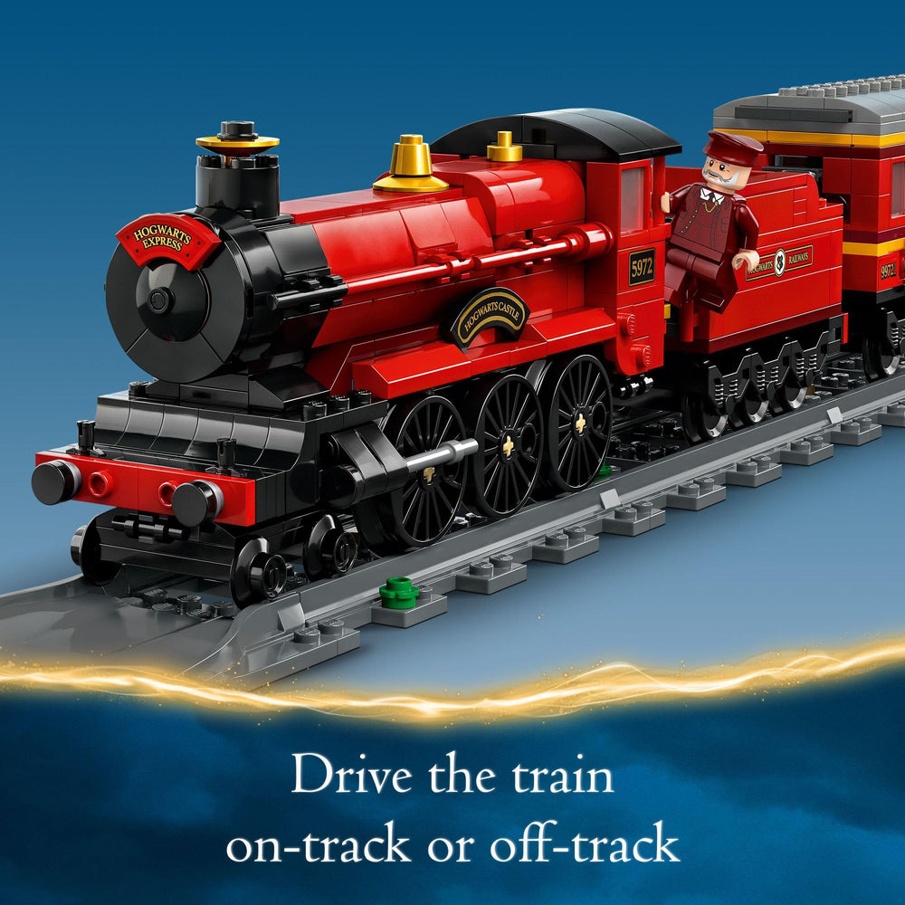 LEGO Hogwarts Express passenger car 2 for storytelling on the tracks