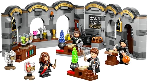 LEGO Hogwarts potion lesson chalkboard guides kids through brewing