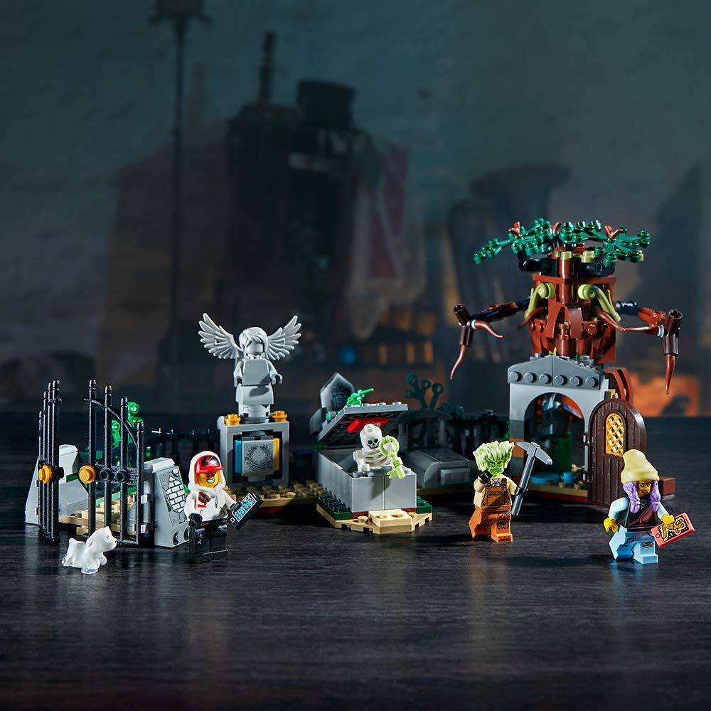 LEGO Hidden Side Graveyard Mystery 70420 grave opens feature sparks dramatic moments