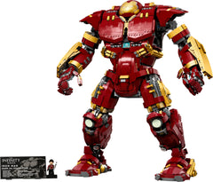 LEGO Hulkbuster 76210 overall height and width for impressive display.