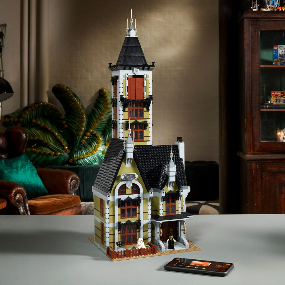 LEGO Icons Haunted House haunted doors recreate cinematic closures for spooky ambiance