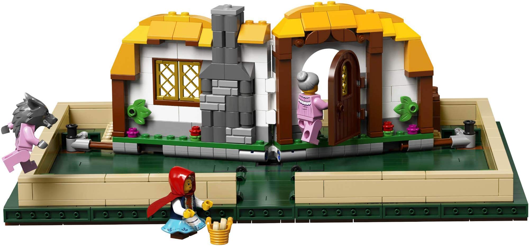 LEGO Ideas Pop-up Book 21315 giant castle in the clouds on display