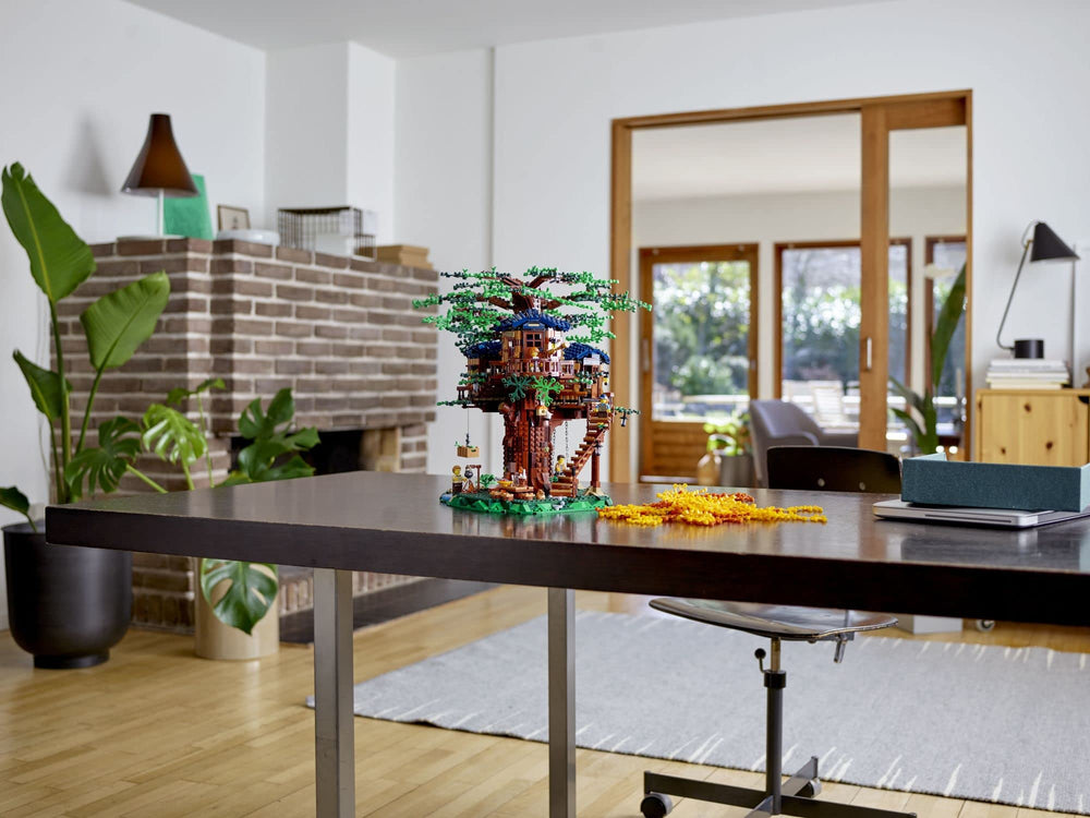 LEGO Ideas Tree House 21318 master bedroom detail inspires creative play and scene-building.