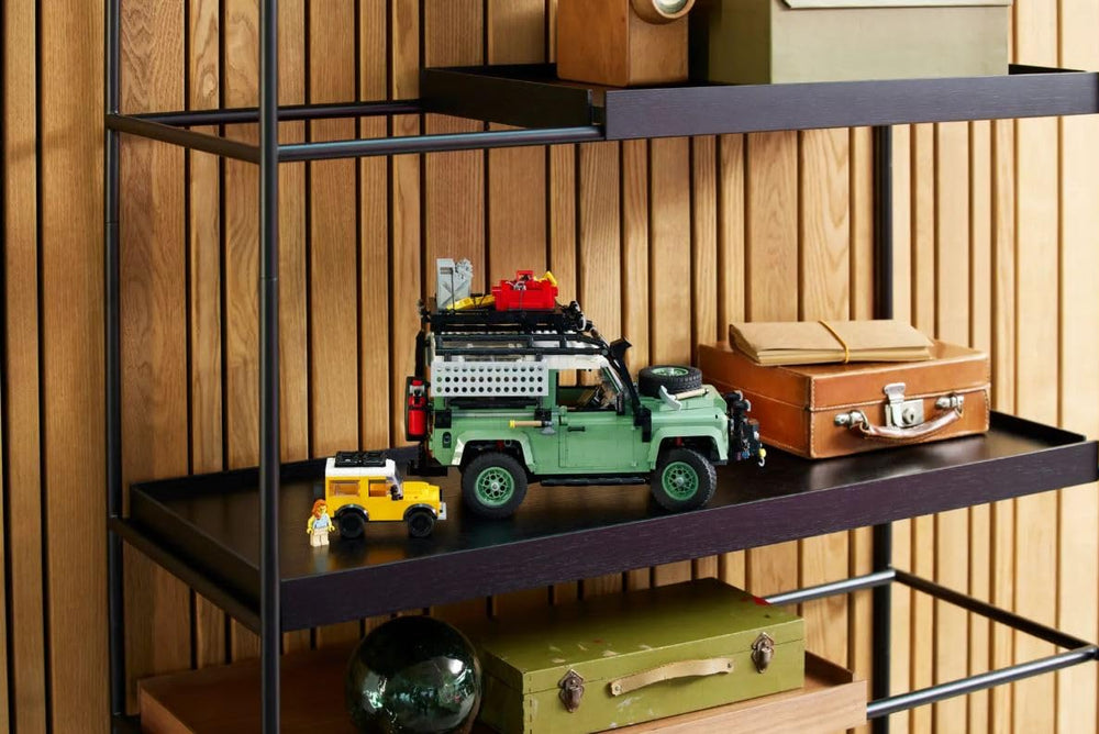 LEGO Land Rover Defender dimensions suit compact, display-ready setups.