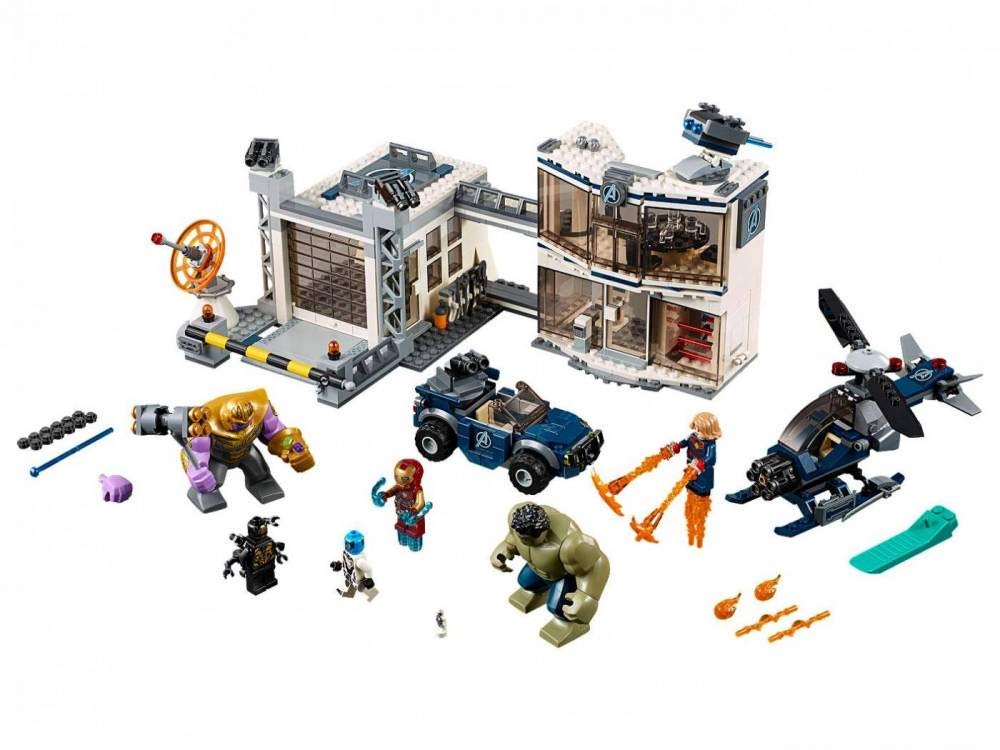 LEGO Marvel Avengers Compound Battle offroader car with rotating turret