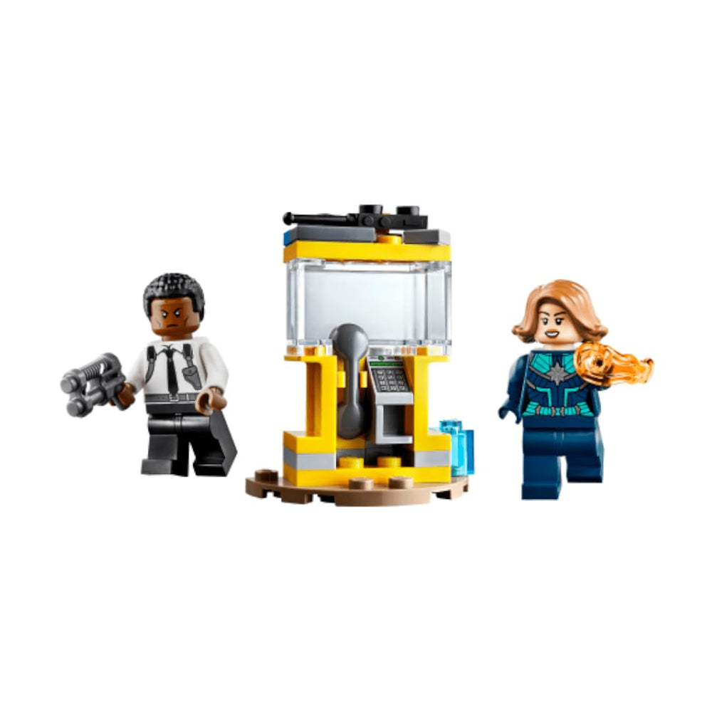 LEGO Marvel Captain Marvel and Nick Fury polybag side view showcasing colorful minifigs.