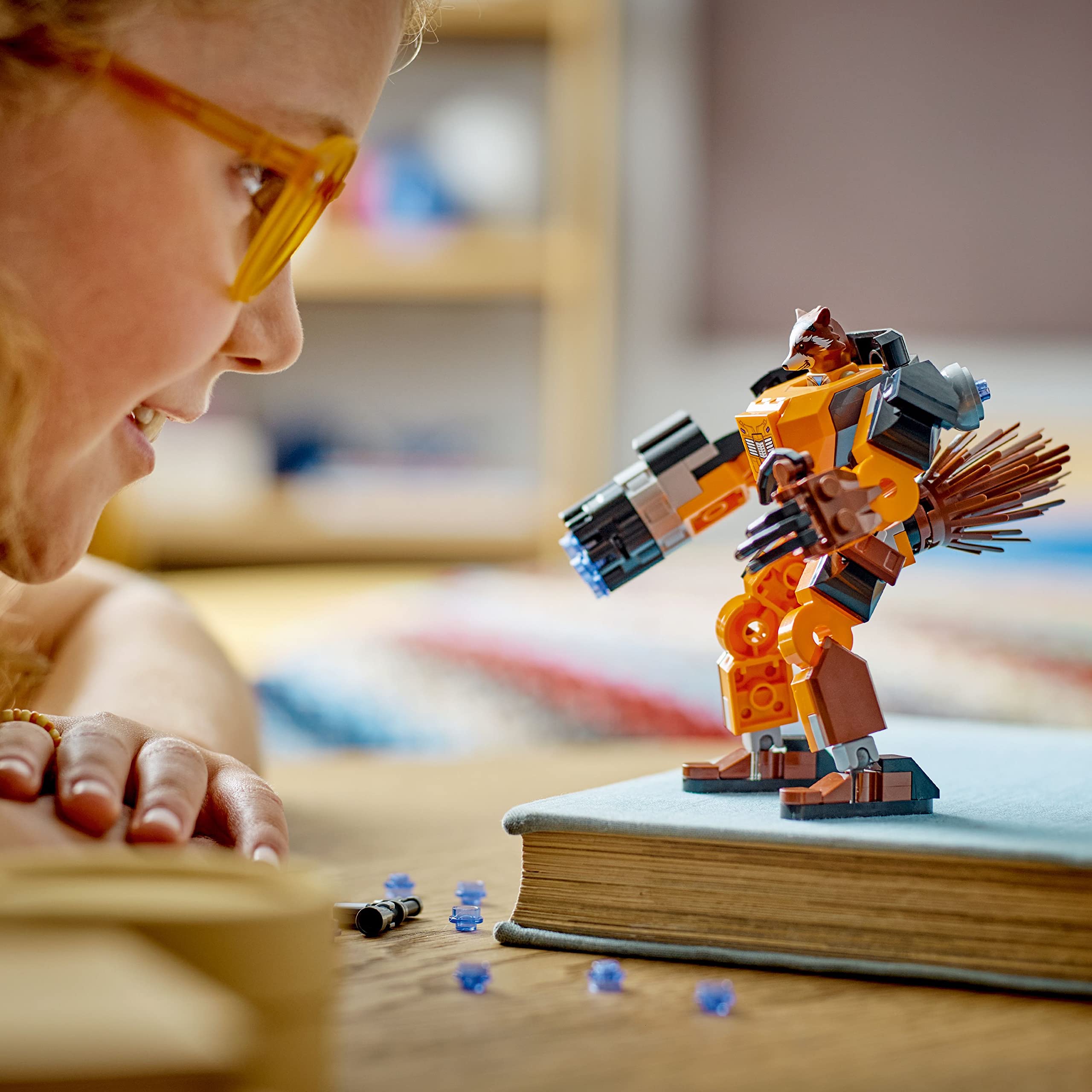 LEGO Marvel Rocket Mech Armor rocket minifigure fits inside cockpit for action