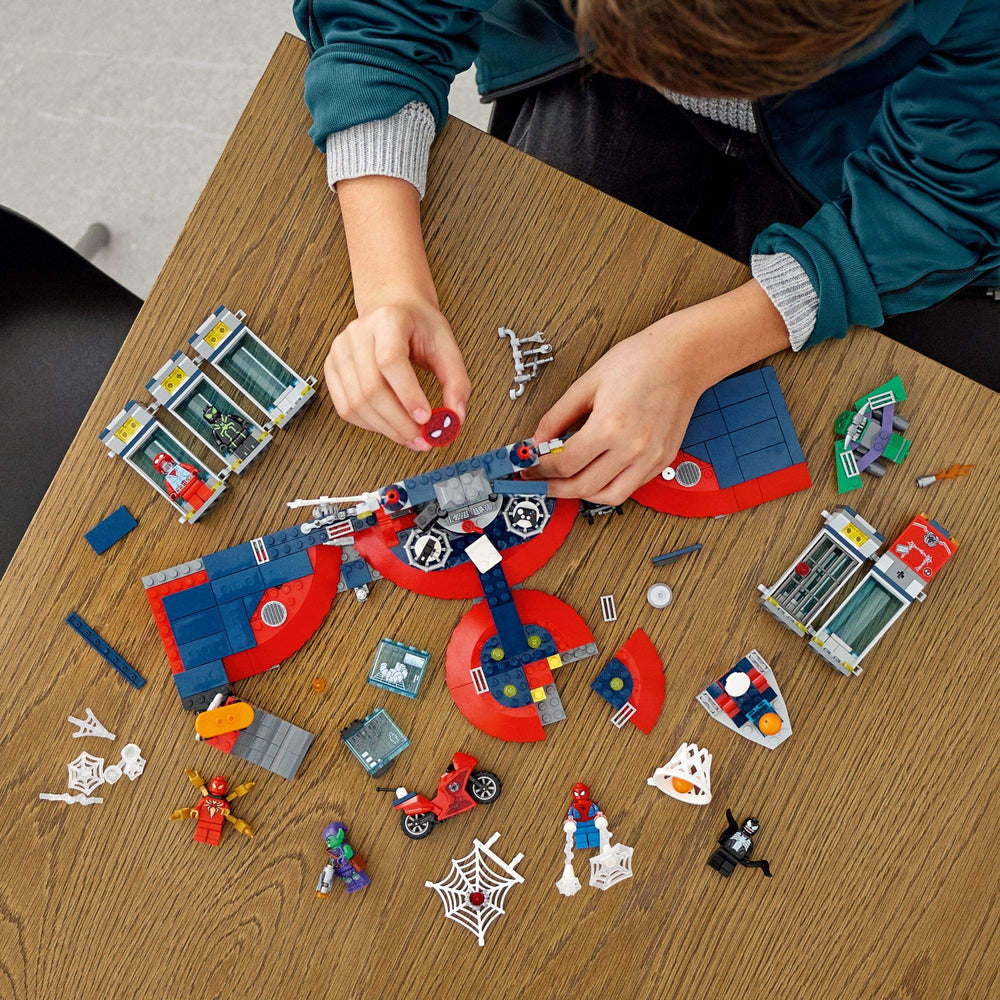 LEGO Marvel Spider-Man Attack on the Spider Lair 76175 camera and training kit fuel storytelling.