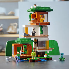 LEGO Minecraft Modern Treehouse modular design supports varied configurations