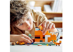 LEGO Minecraft Overworld Adventures Pack Steve figure supports classic Minecraft storytelling