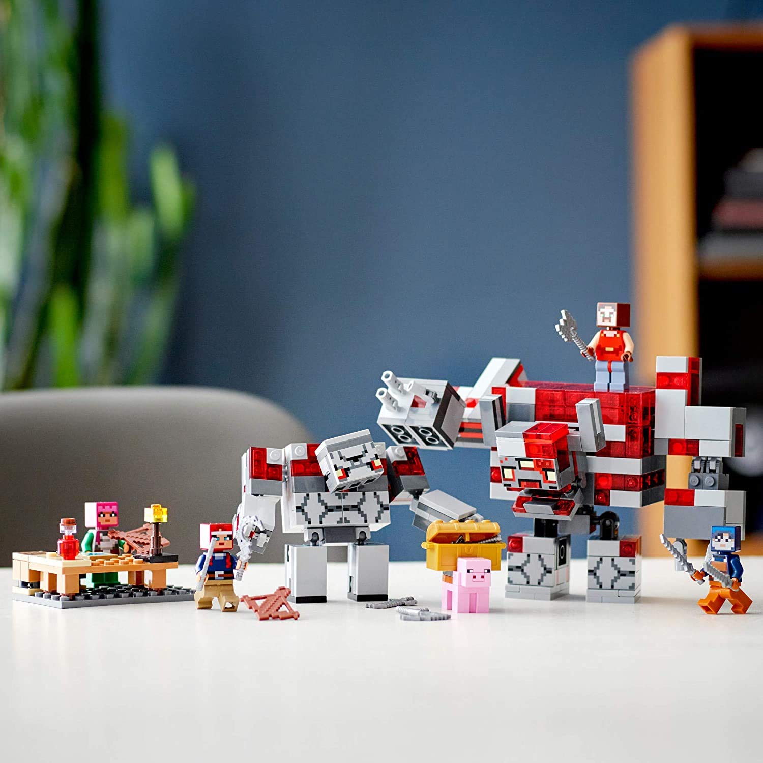 LEGO Minecraft The Redstone Battle piggy loot adds treasure to play