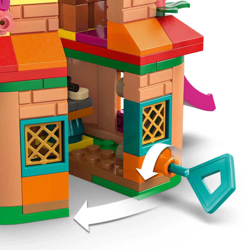 LEGO Mirabel mini interior design supports compact, portable play areas.