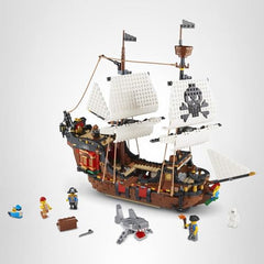 LEGO treasure chest and accessories spark treasure hunts.