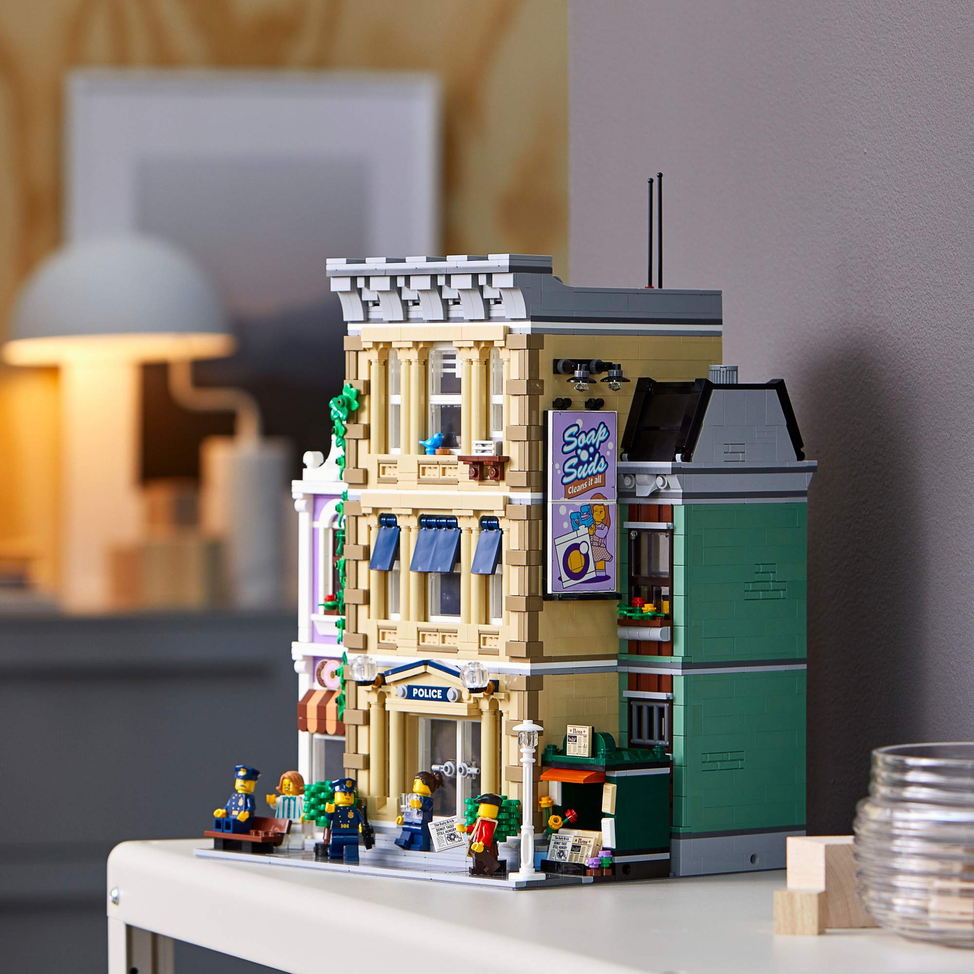LEGO Police Station 10278 rare nougat pieces for texture and collectability