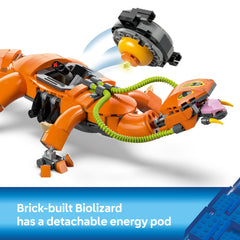 LEGO Sonic Super Sonic minifigure for speedy adventures.