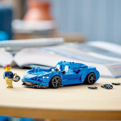 LEGO Speed Champions McLaren Elva 76902 open-cockpit chassis suits dynamic race setups.