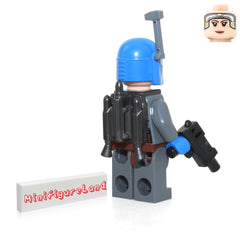 Bo-Katan Kryze dual blasters for action-packed scenes.