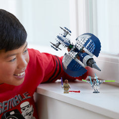 LEGO Star Wars General Grievous Combat Speeder side view highlights compact size for dynamic storytelling.