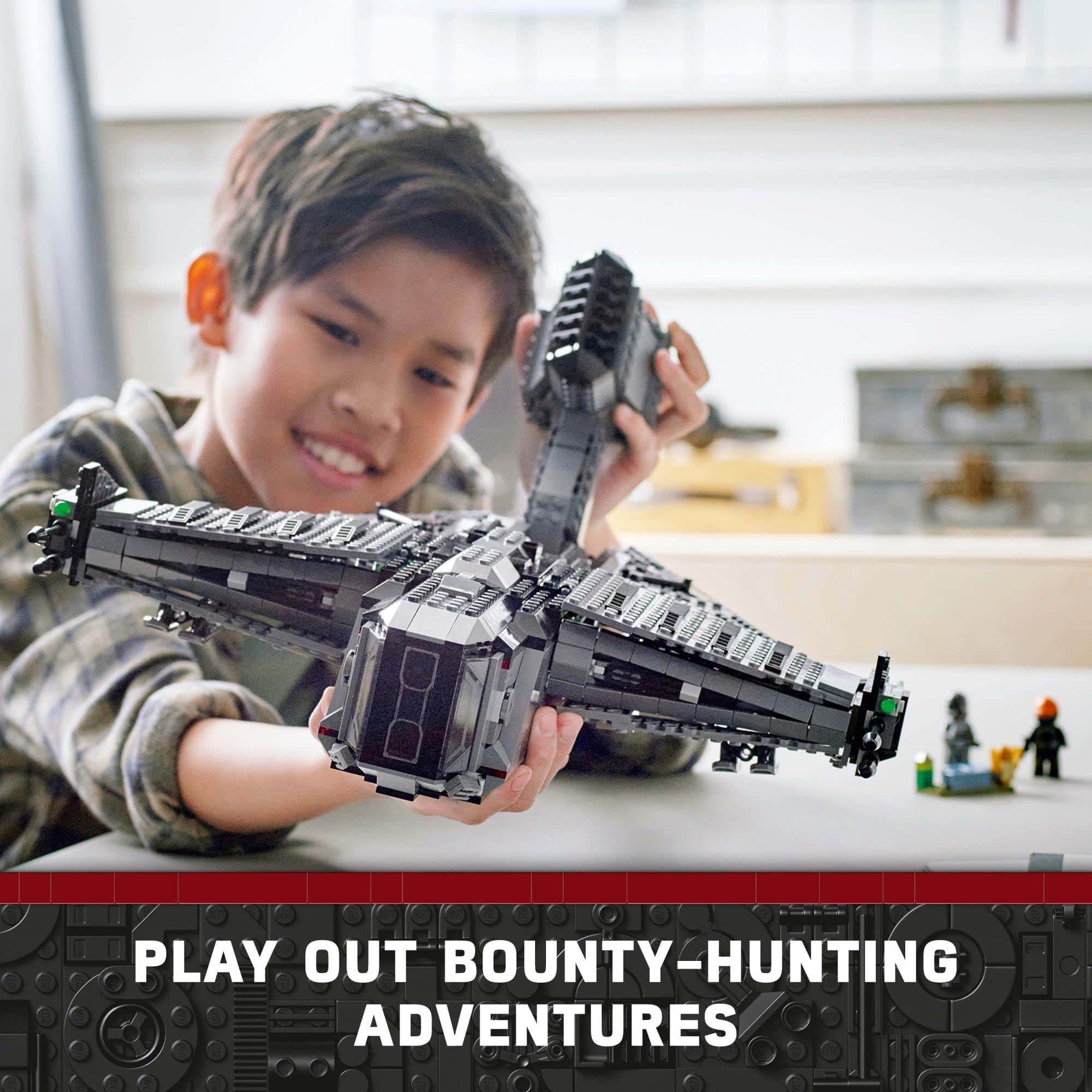 LEGO Star Wars The Justifier wing-shooters enabling dramatic battles during play