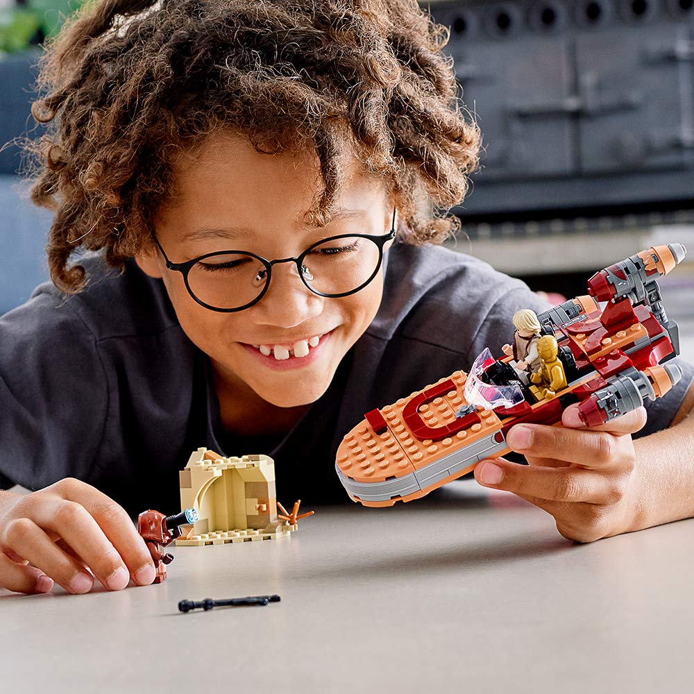 Luke Skywalker, C-3PO, and Jawa minifigs ready for classic Star Wars adventures