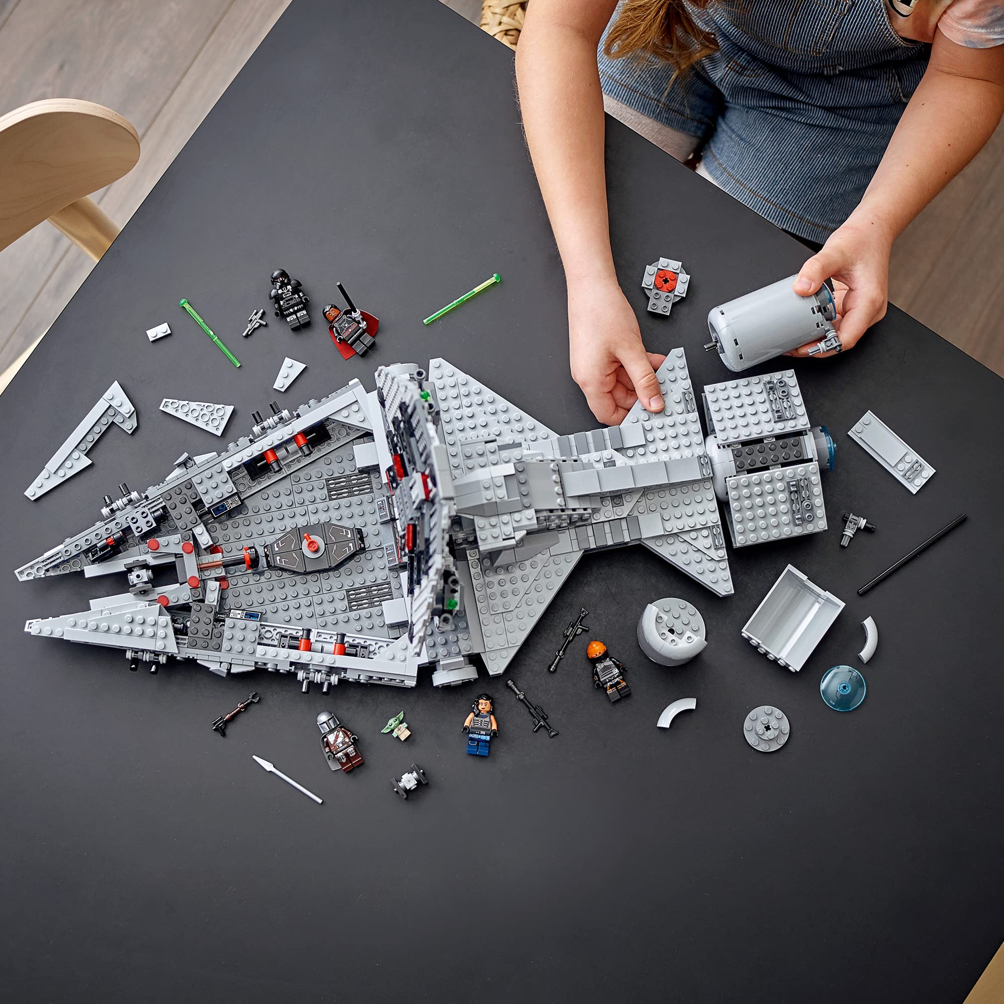 LEGO Star Wars cabin hologram table sparks imaginative Star Wars missions