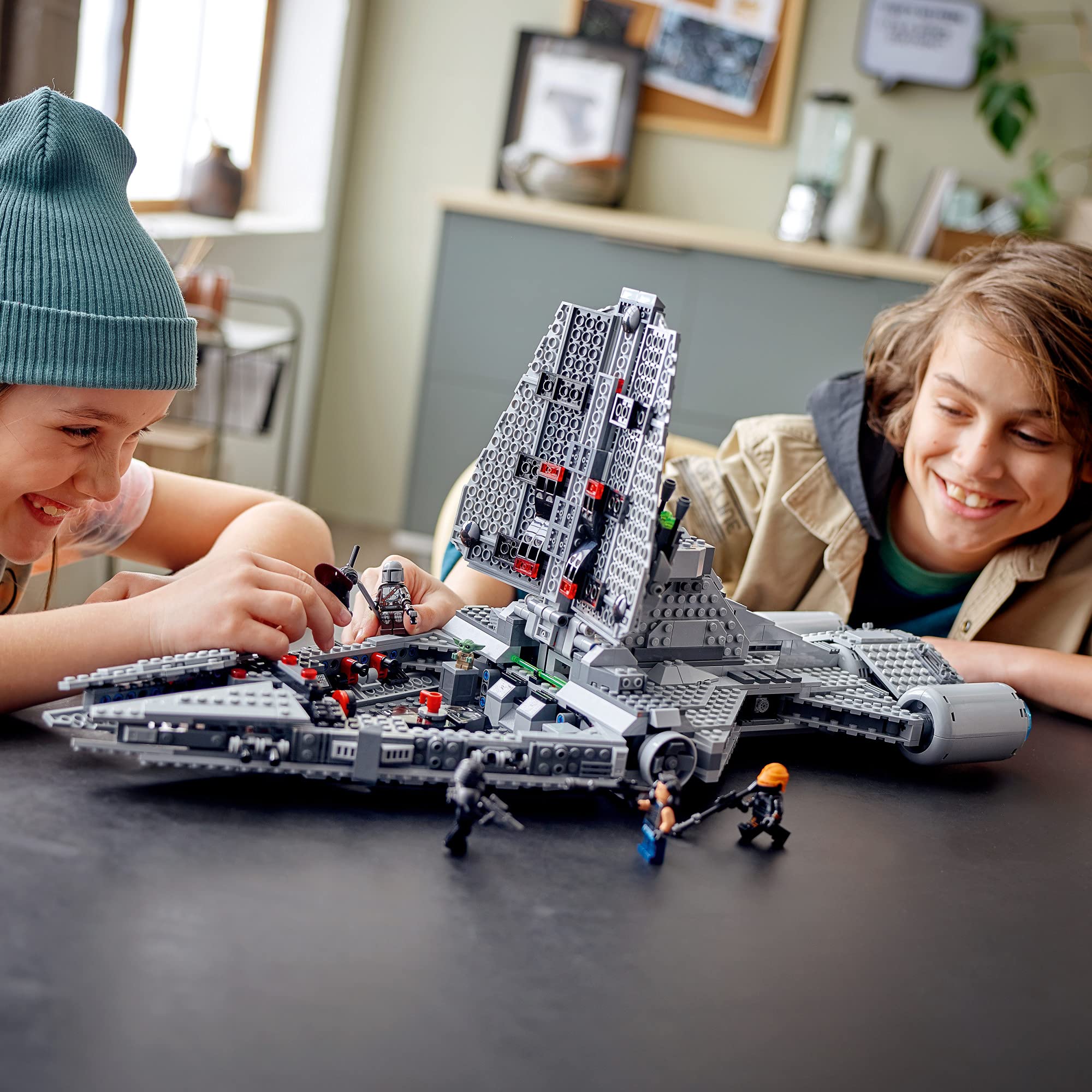 LEGO Star Wars Imperial Light Cruiser rotating turrets support action-packed battles