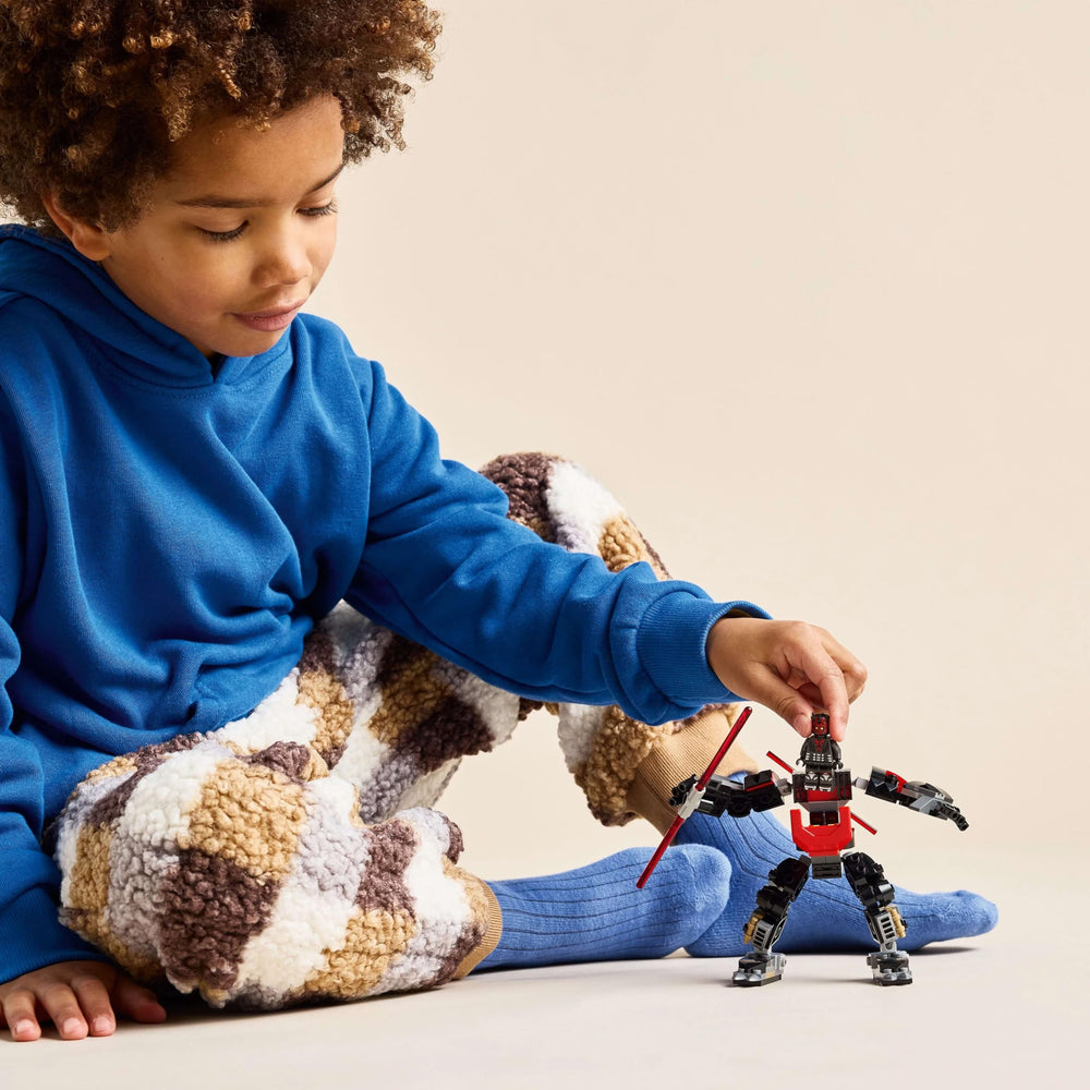LEGO Star Wars Mecha Suit collection shows future-build compatibility for fans