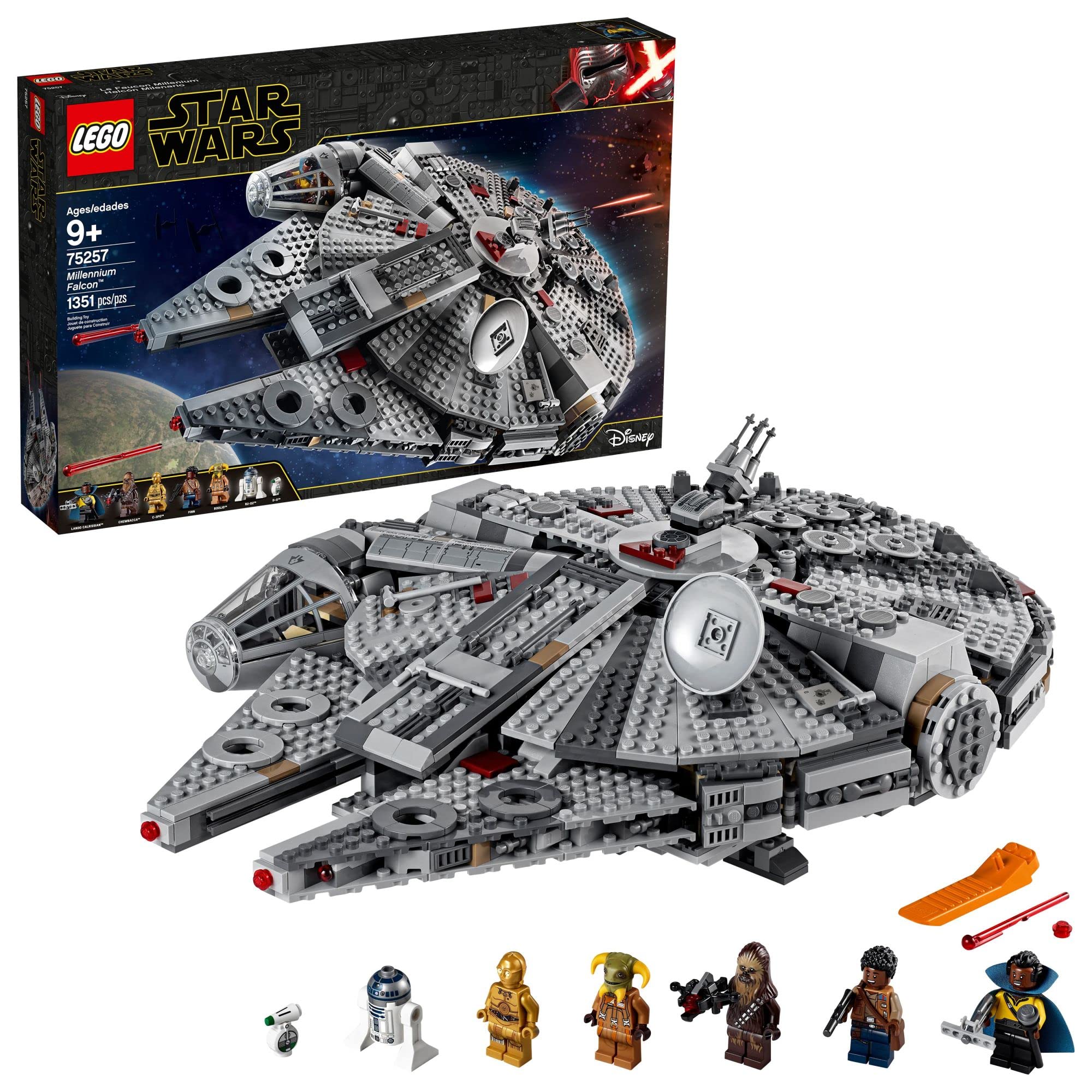 LEGO Star Wars Millennium Falcon 75257 front view for display and action play.