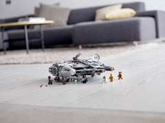 LEGO Star Wars Millennium Falcon 75257 opening cockpit accommodates two minifigures