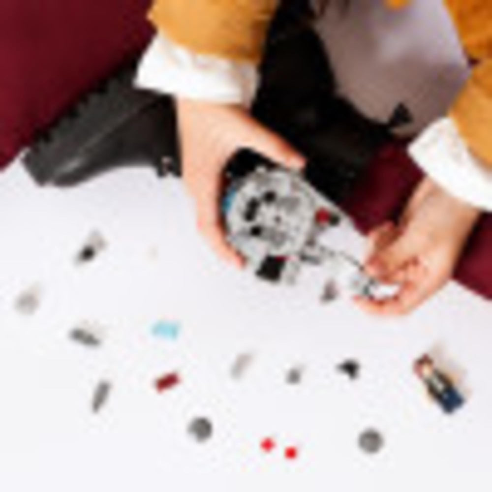 LEGO Star Wars Millennium Falcon Microfighter 75295 mini figure seat for role play