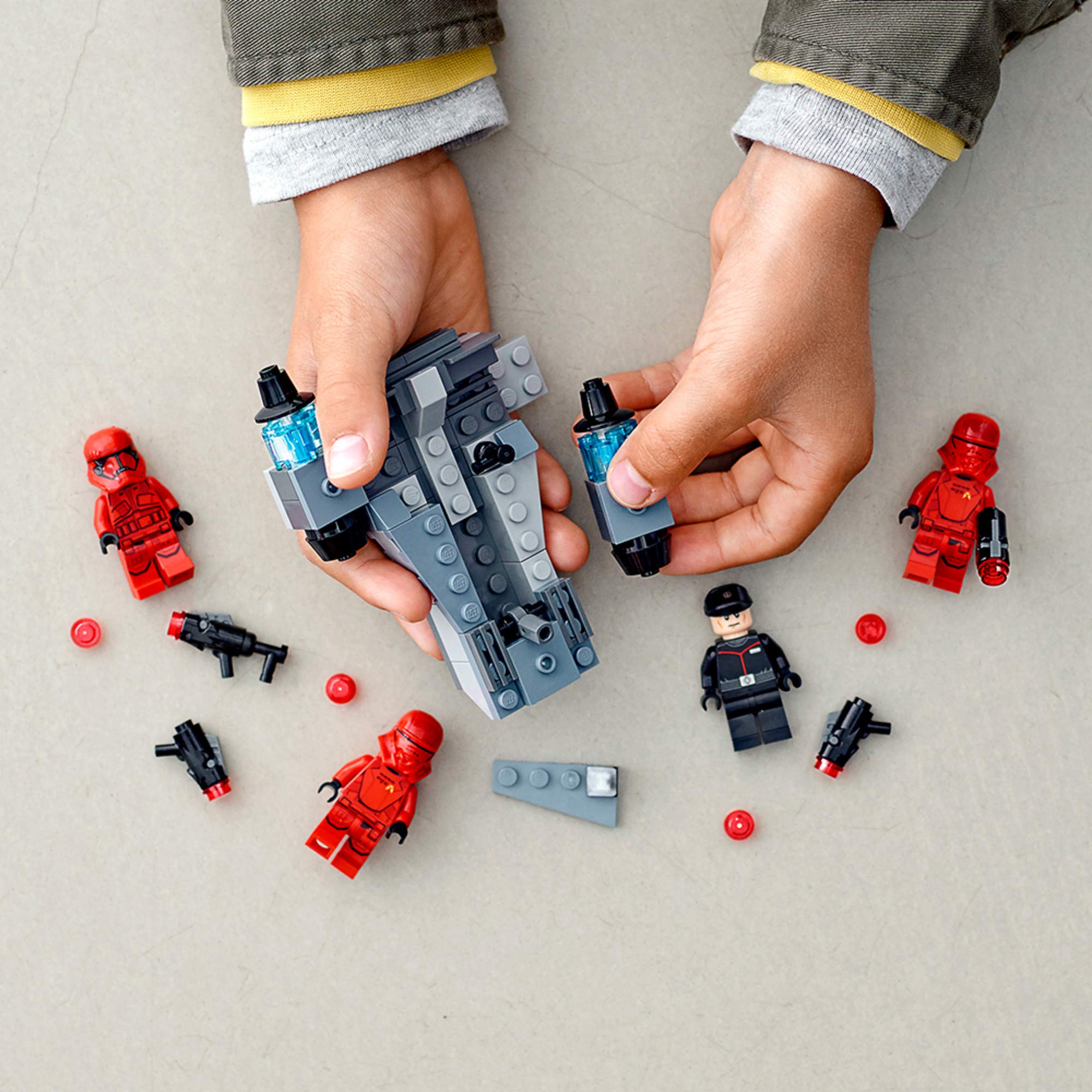 LEGO Star Wars Sith Troopers Battle Pack 75266 build-and-display ready.