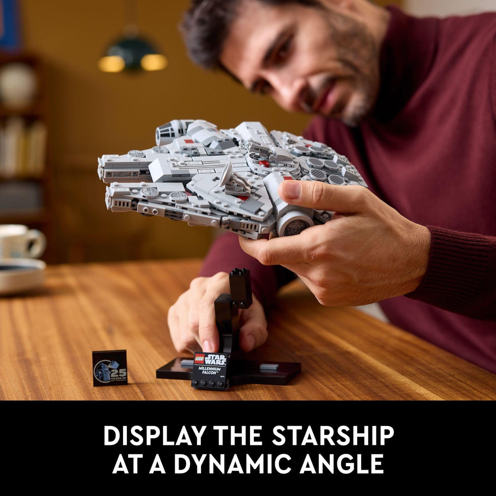 LEGO Star Wars Starship Collection mid-scale design offers a challenging build.