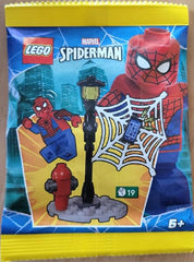 LEGO street light accessory adds urban scene realism for dynamic builds.
