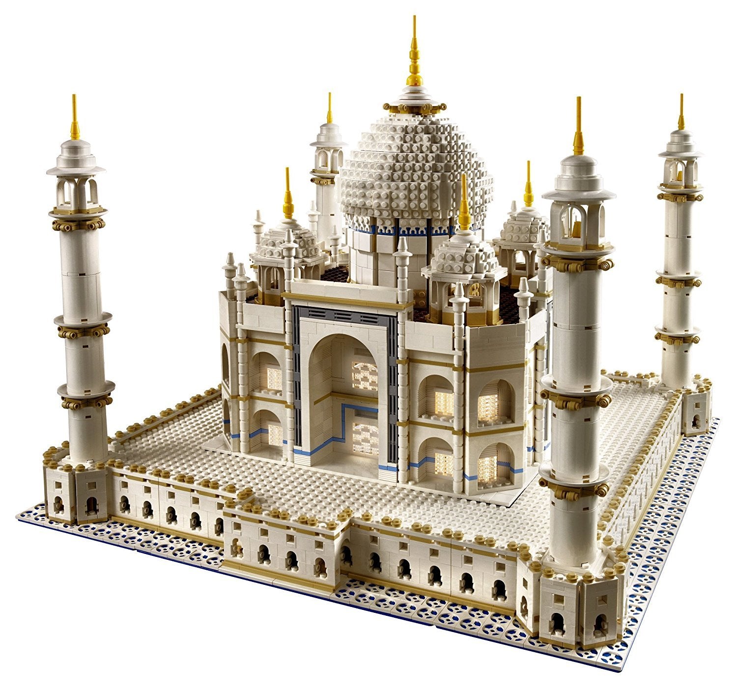 LEGO Taj Mahal minarets capture towering elegance for a striking display