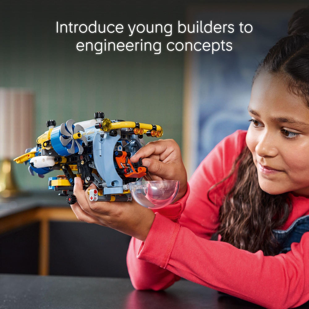 LEGO Technic Deep-Sea Submarine model ready for build-and-play adventures.