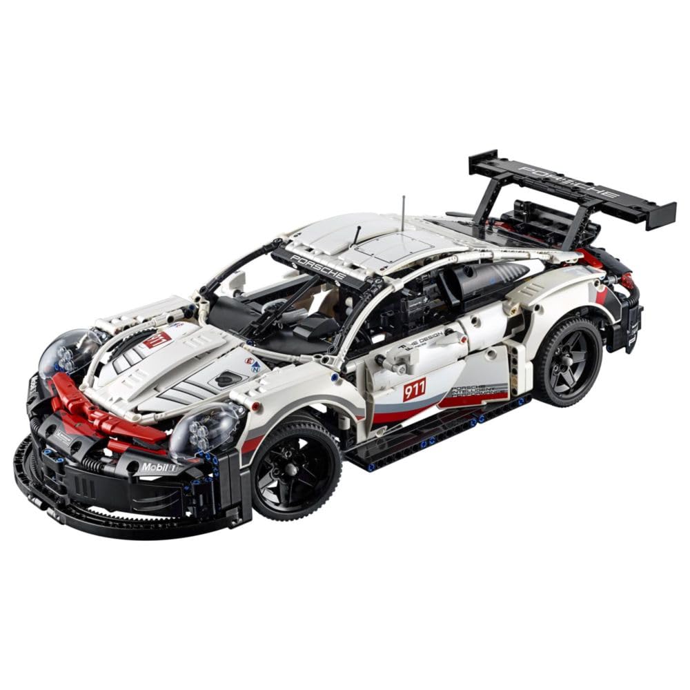 LEGO Technic Porsche 911 RSR working differential enhances authentic driving feel